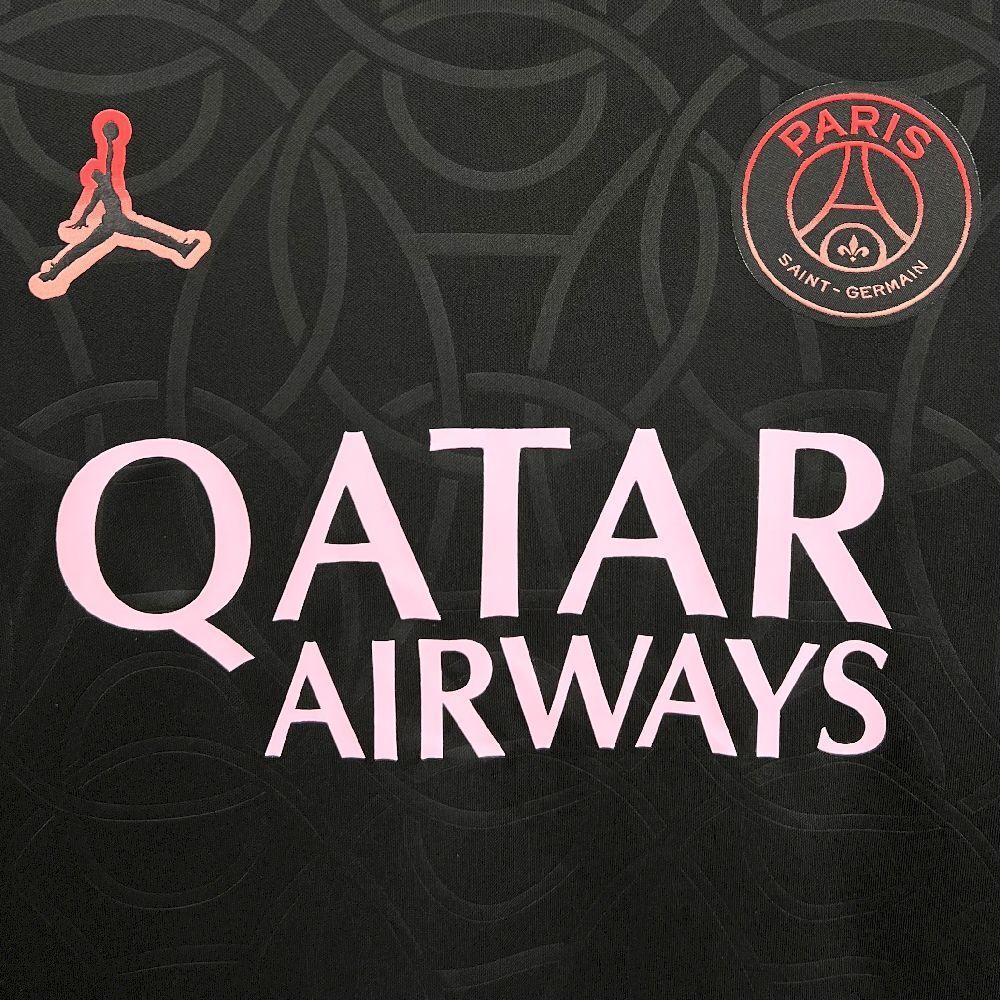 25-26 Paris Saint-Germain Training - MAXIGOLDEN