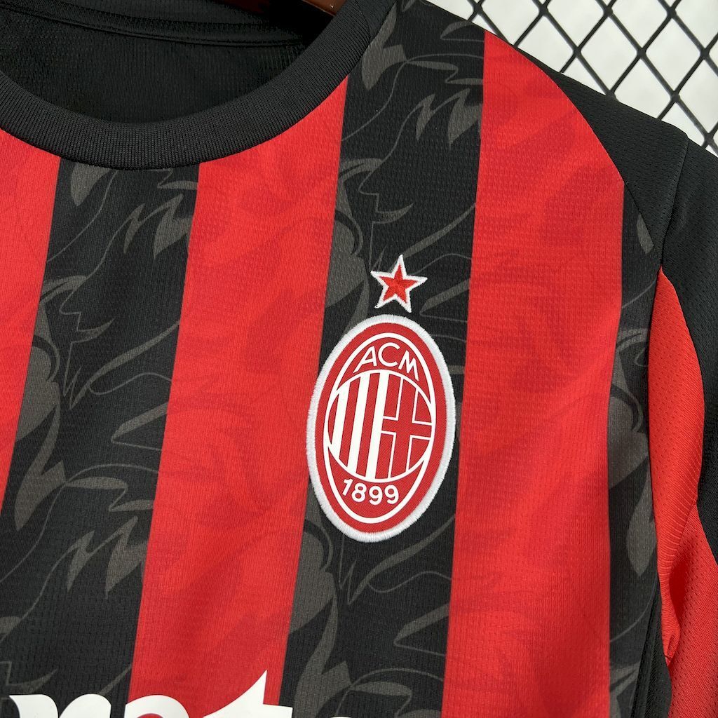 25-26 AC Milan Home - MAXIGOLDEN