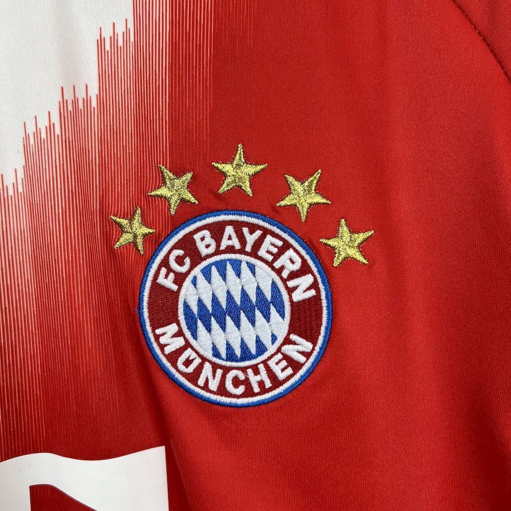 25-26 Bayern Munich Home - MAXIGOLDEN