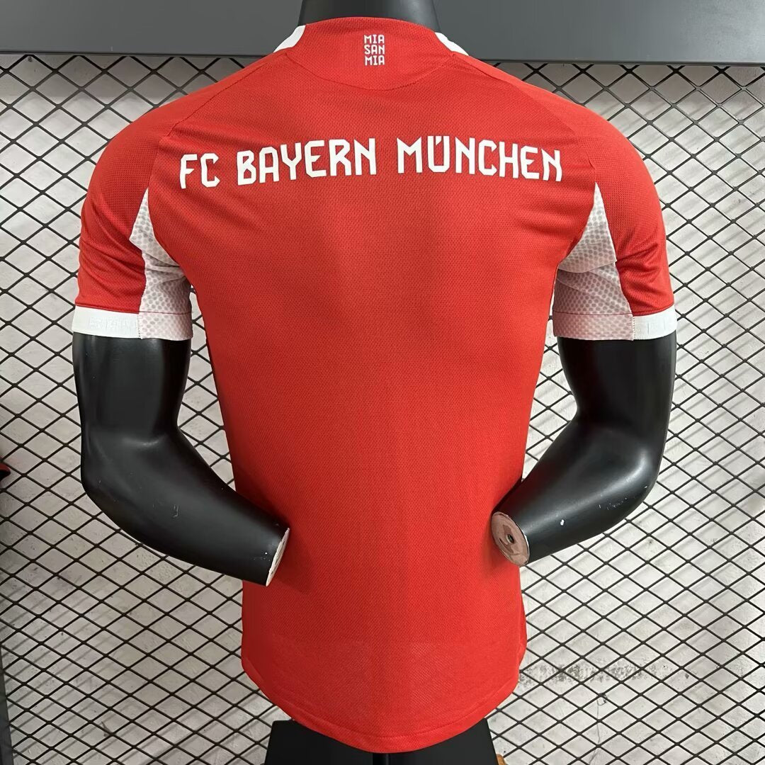 25-26 Player Bayern Munich home - MAXIGOLDEN