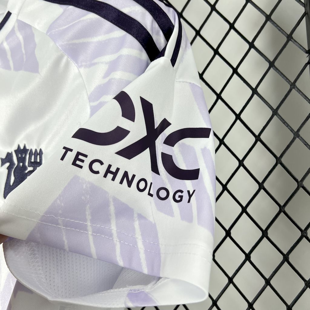 25-26 Manchester United Away - MAXIGOLDEN