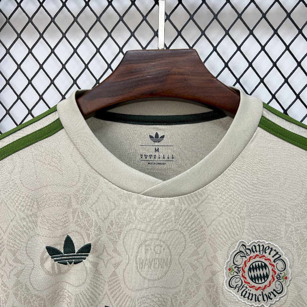 25-26 Bayern Munich Oktoberfest - MAXIGOLDEN