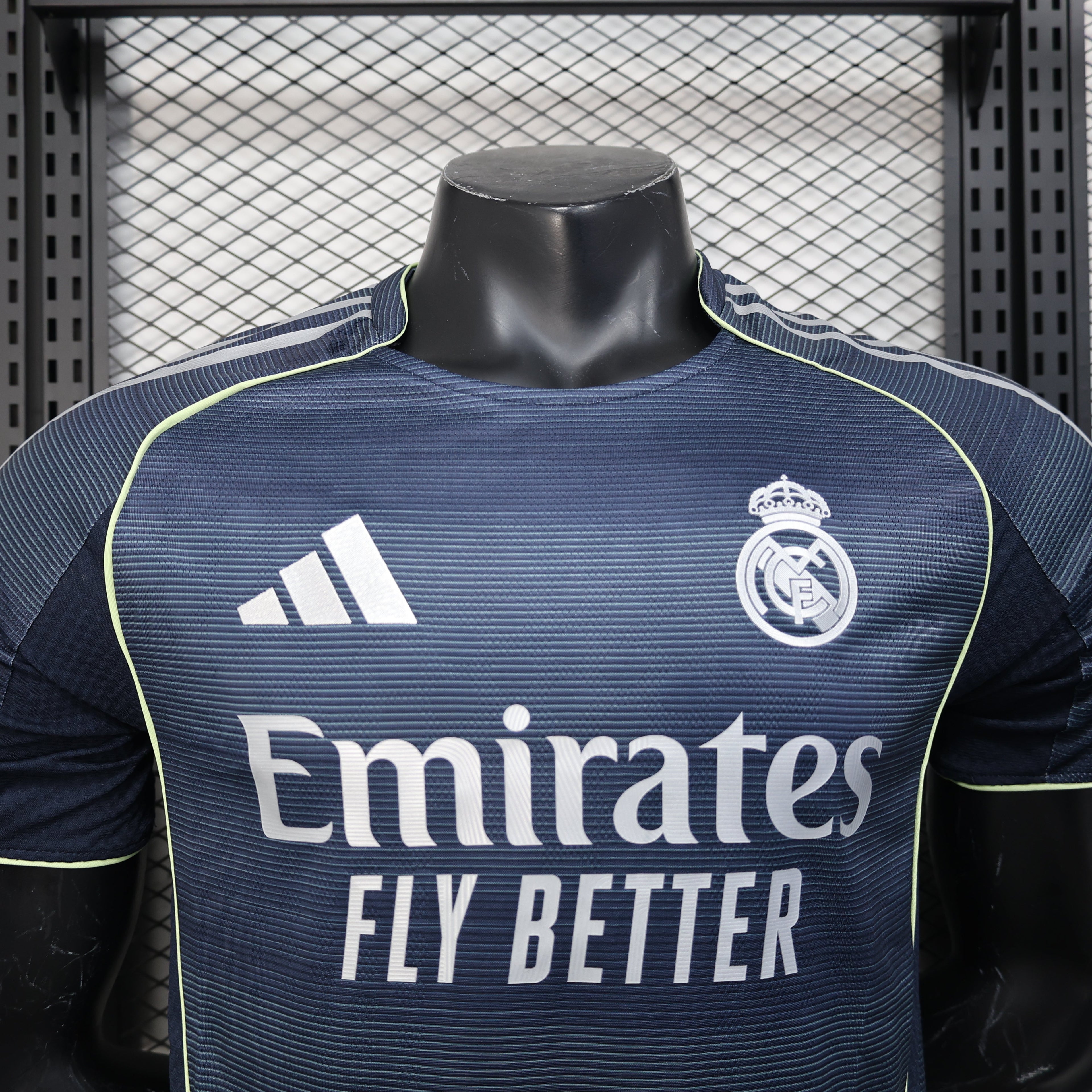 25-26 Player Version Real Madrid Away - MAXIGOLDEN
