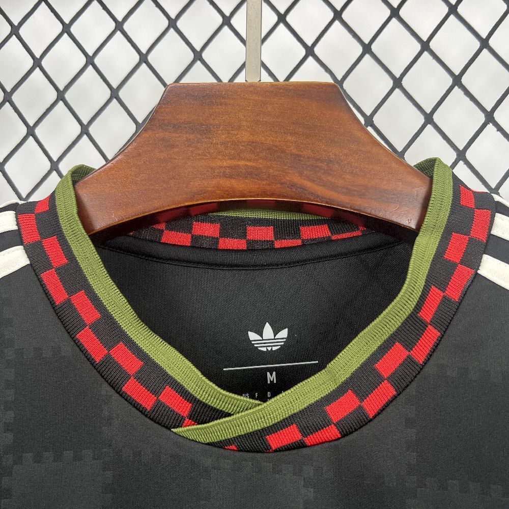 25-26 Bayern Munich Third Away - MAXIGOLDEN