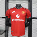 25-26 Player Manchester United Home - MAXIGOLDEN