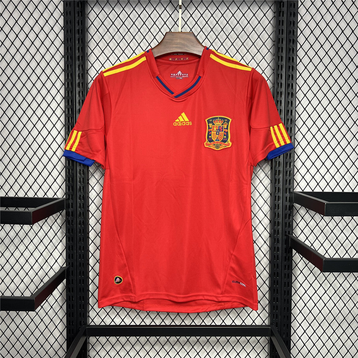 Spain 2010 Home Retro - MAXIGOLDEN