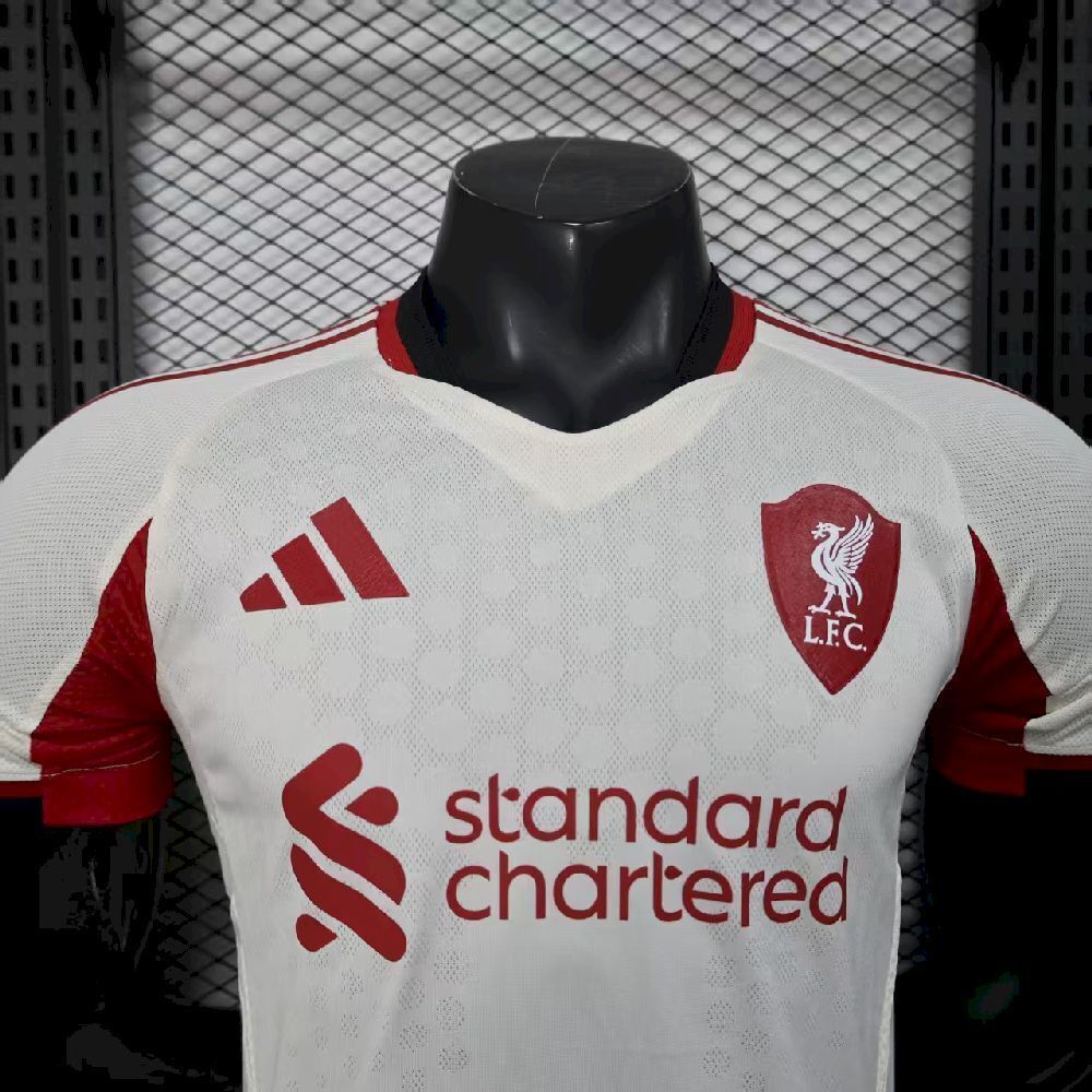 25-26 Player Liverpool FC Away - MAXIGOLDEN