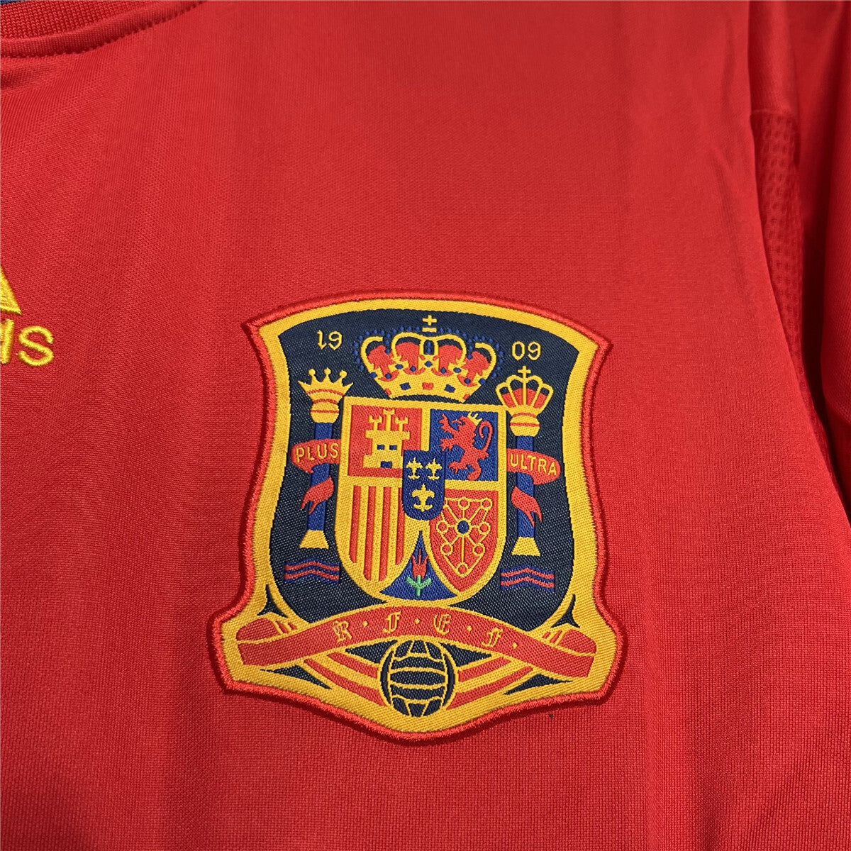 Spain 2010 Home Retro - MAXIGOLDEN