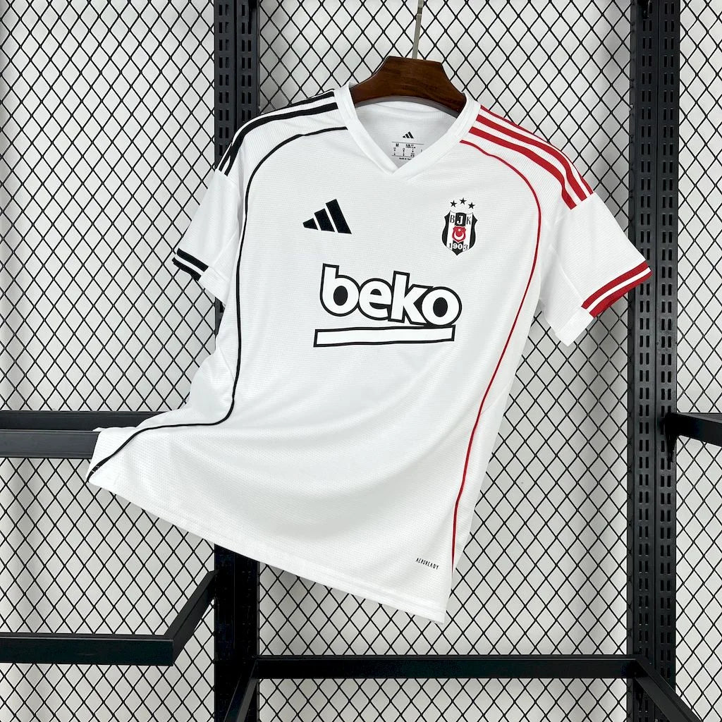 25-26 Beşiktaş Home