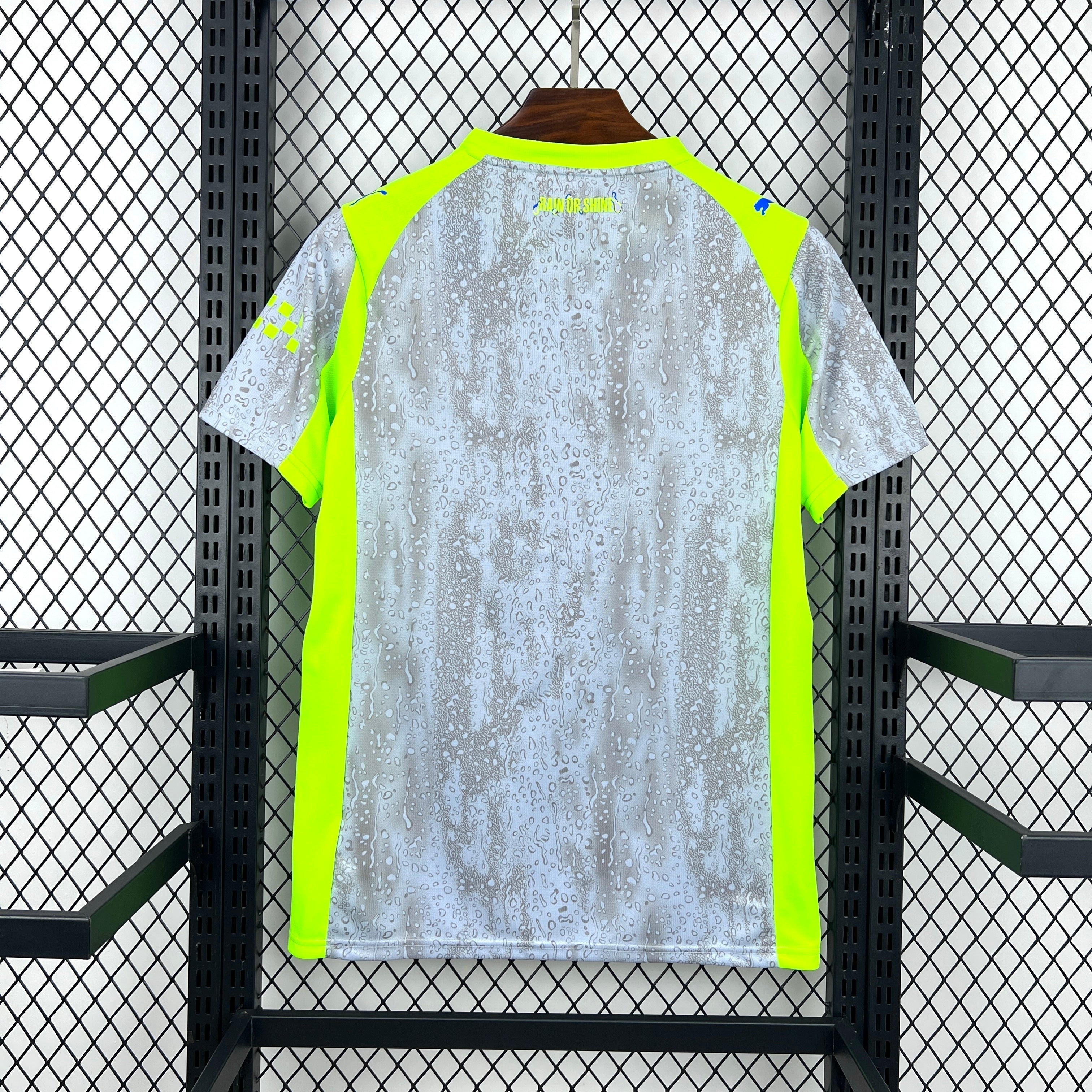 25-26 Manchester City Third Away - MAXIGOLDEN