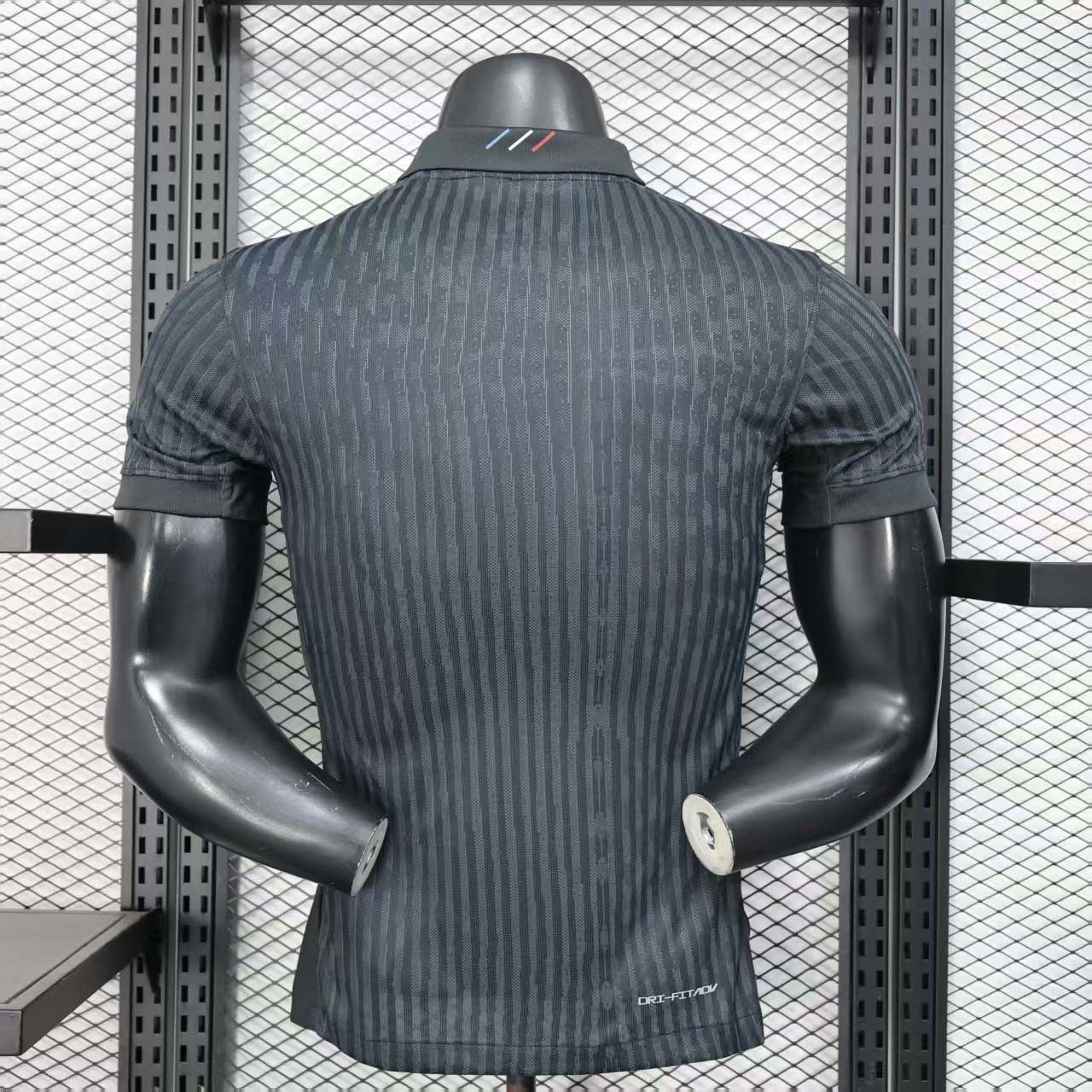 25-26 Player Paris Saint-Germain Fourth Away