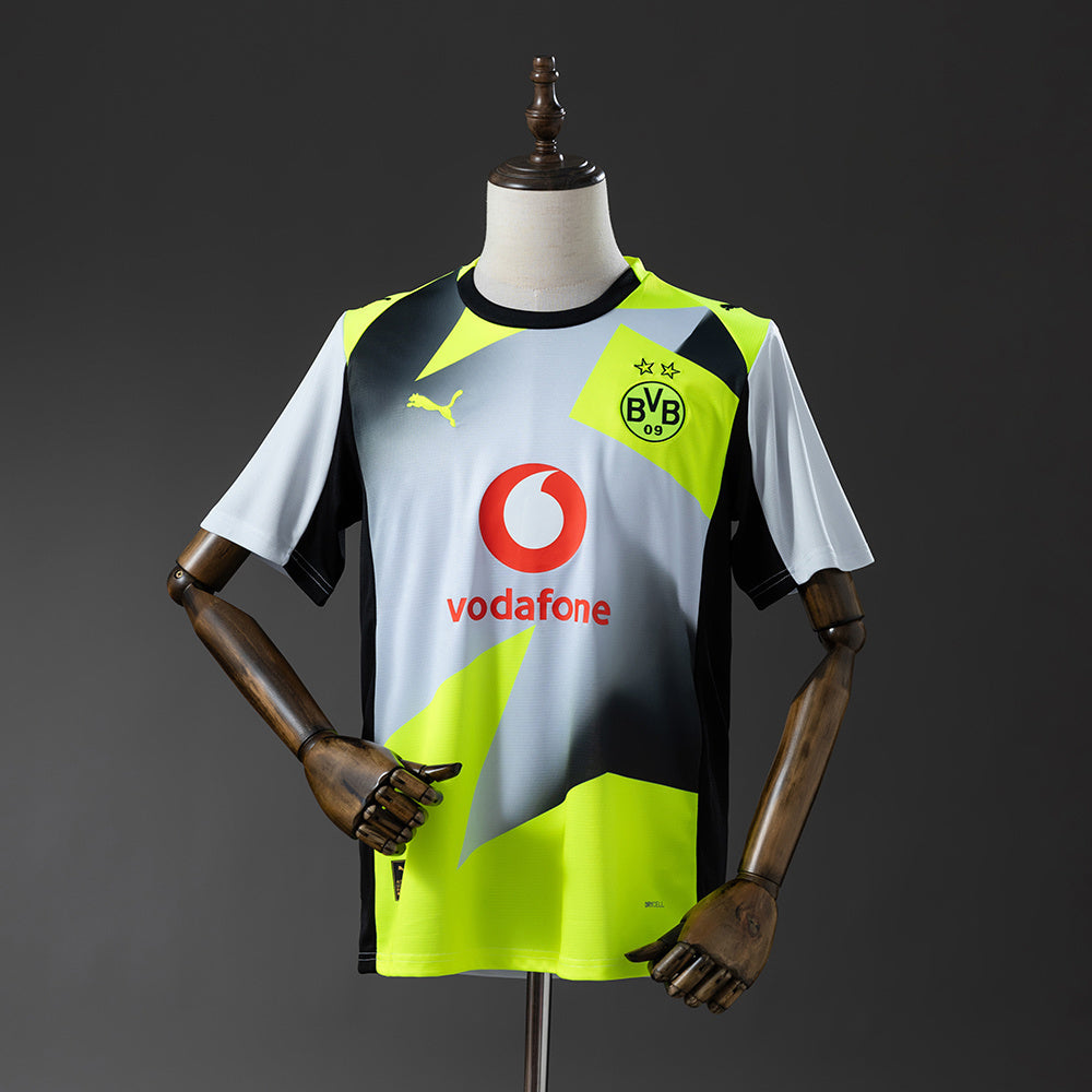 25-26 Dortmund away - MAXIGOLDEN