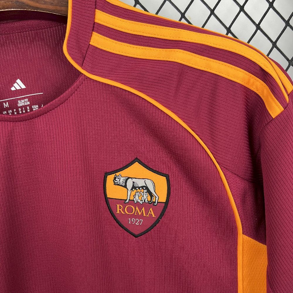 25-26 AS Roma Home - MAXIGOLDEN