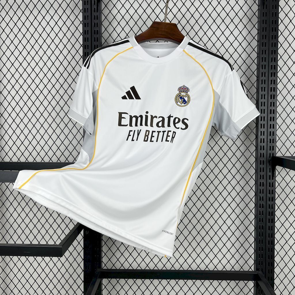 25-26 Real Madrid Home - MAXIGOLDEN