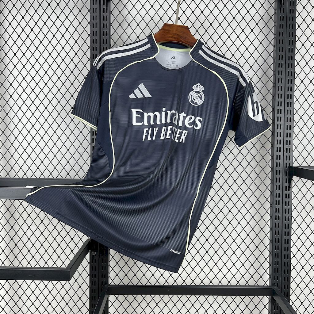 25-26 Real Madrid Away - MAXIGOLDEN
