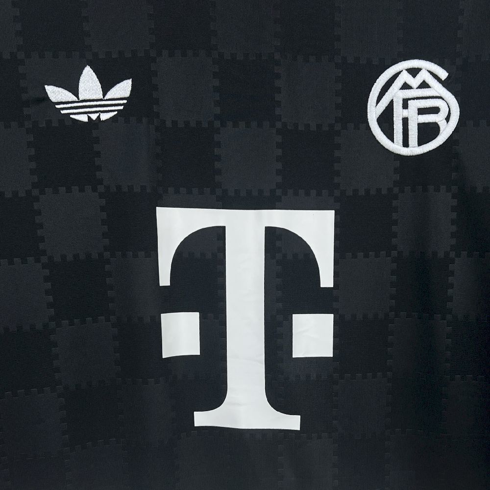 25-26 Bayern Munich Third Away - MAXIGOLDEN