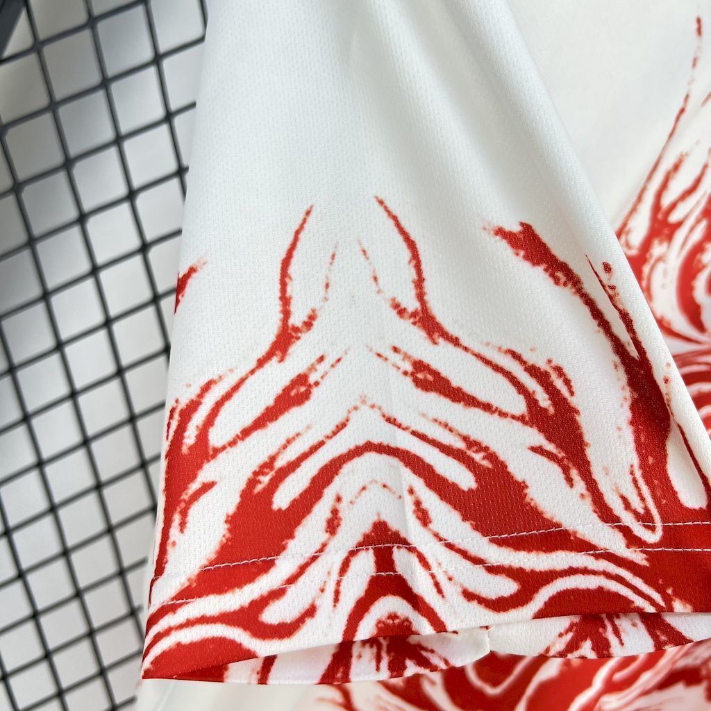 25-26 Japan Y3 Flame Edition - MAXIGOLDEN