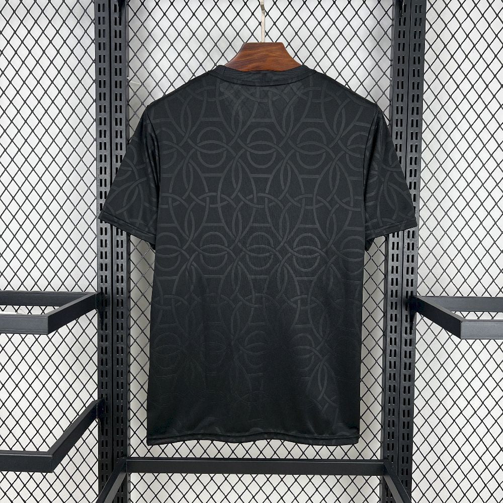 25-26 Paris Saint-Germain Training - MAXIGOLDEN